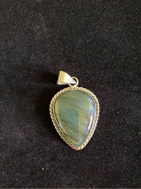Labadorite Teardrop Pendant (without chain)